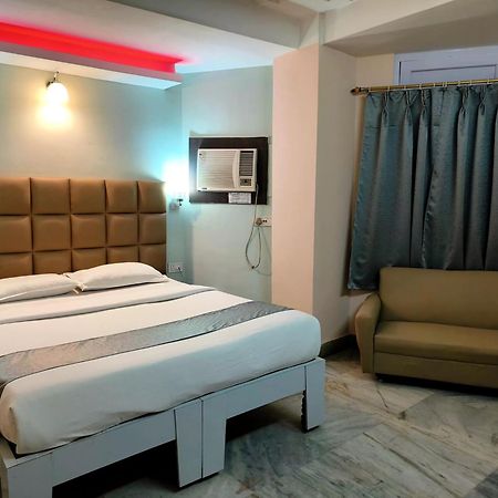 Hotel Mahalaxmi Indo Myanmar Guwahati Exterior foto