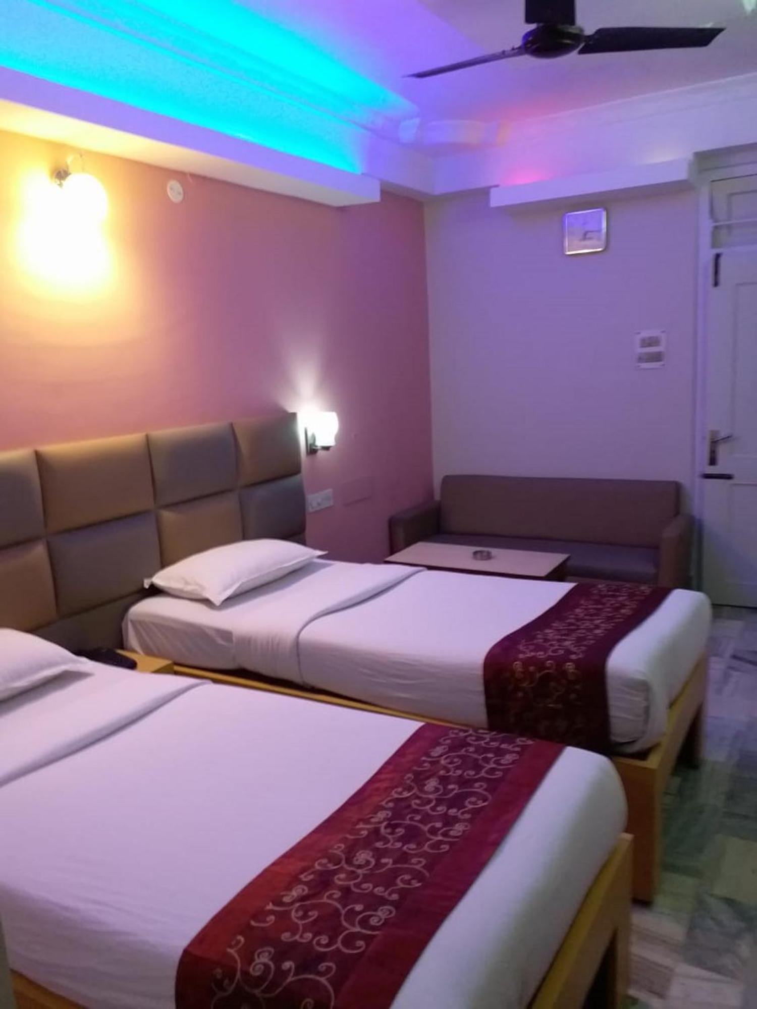 Hotel Mahalaxmi Indo Myanmar Guwahati Exterior foto