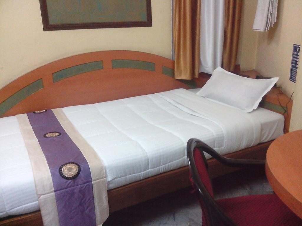 Hotel Mahalaxmi Indo Myanmar Guwahati Exterior foto